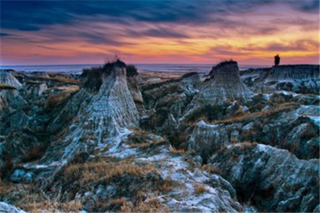 【專升本考生】云南成人高考報(bào)名需要攜帶什么材料？